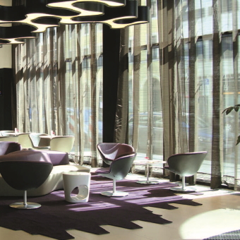 Foto der Lobby im Eurostars Book Hotel in München